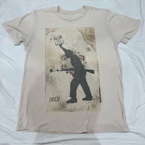 OBEY T-shirt